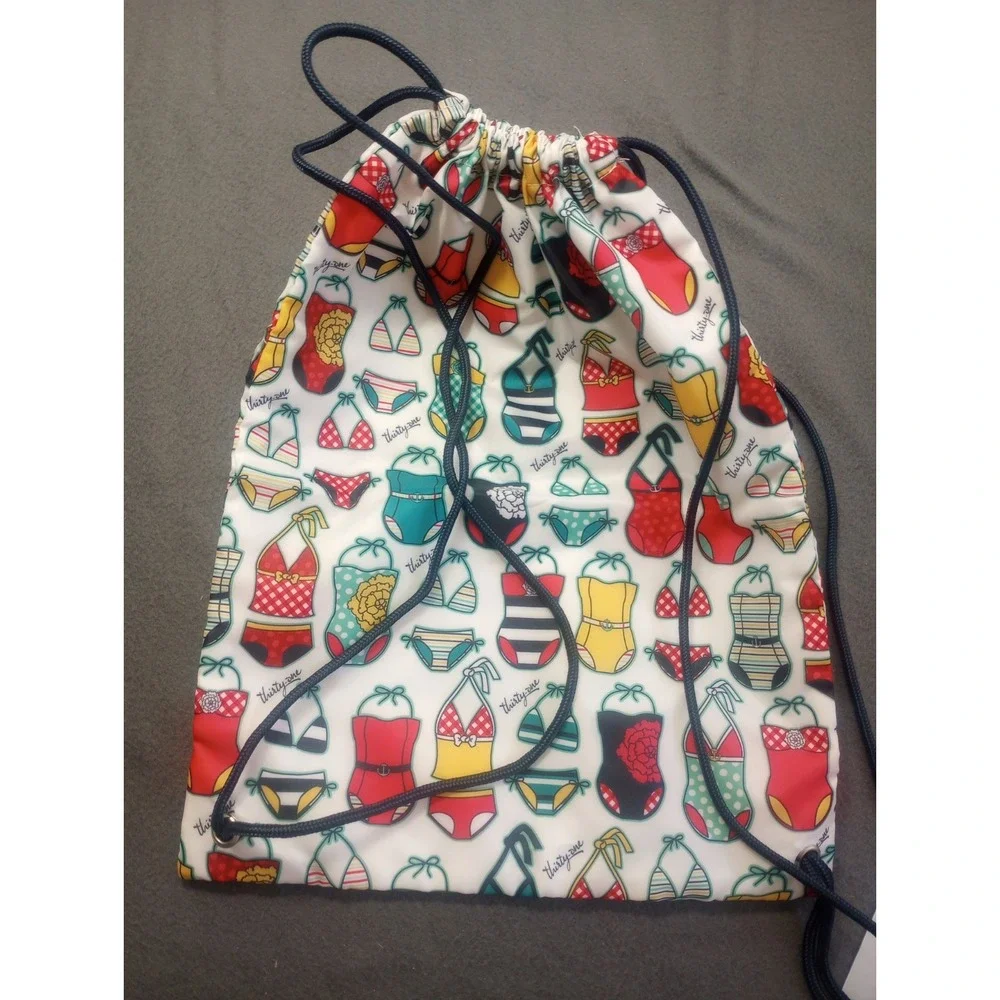 Thirty One Cinch Sac Drawstring Pool Tote Backpack Swimsuit Beach Pattern